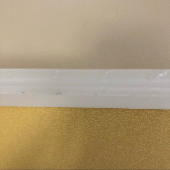 Tupperware Harvest Gold Rectangular Cake Cupcake Taker / Keeper - Picture 5 of 7